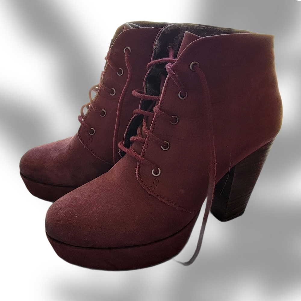 Steve Madden Burgundy Heeled Boots